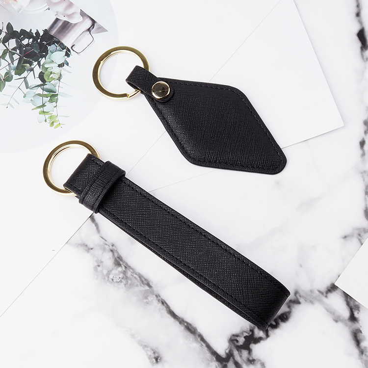 Newest custom saffiano leather keychain handmade personalized blank leather keyring