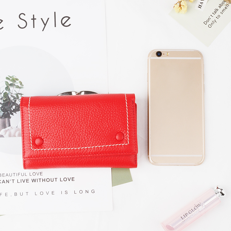 Red fashionable Leather Women new design Short Wallets